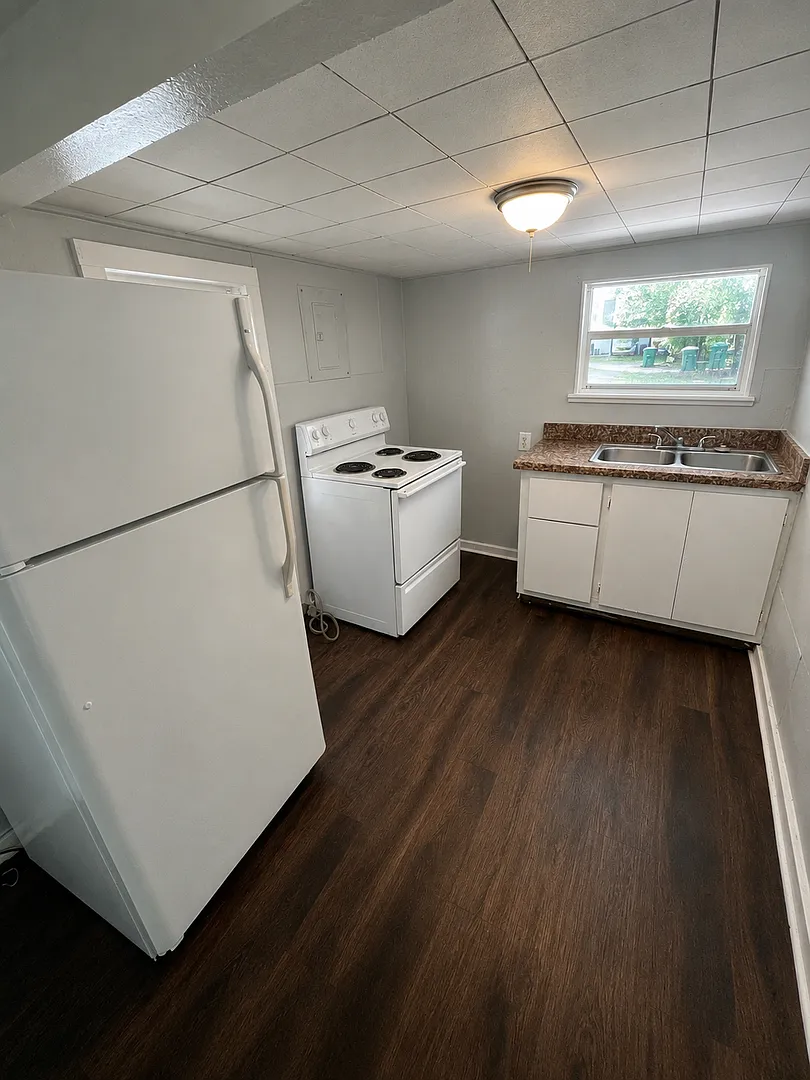 Cute 2BR Duplex in Zephyrhills — Photo 3