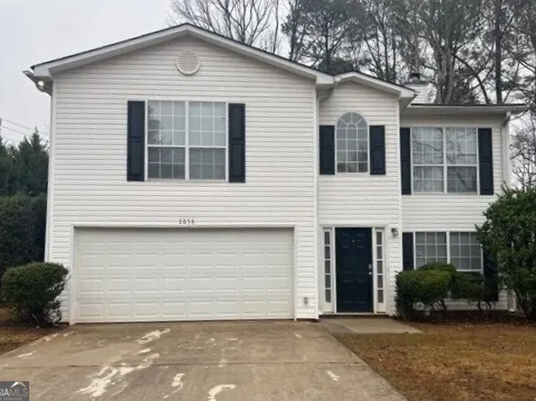 2858 Medina Dr, Jonesboro, GA 30236