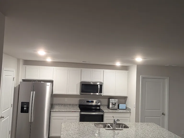 4521 E Coast Ln — Photo 7