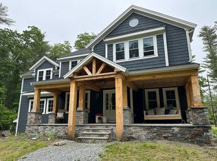 74 Gammons Rd, Acushnet, MA 02743