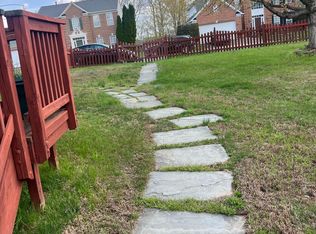 15520 Marsh Overlook Dr, Woodbridge, VA