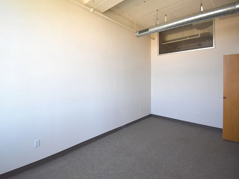 Paper Box Lofts — Photo 13