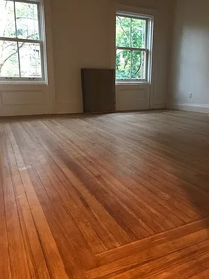 Rented by Alexander Bilu, LREB | media 3