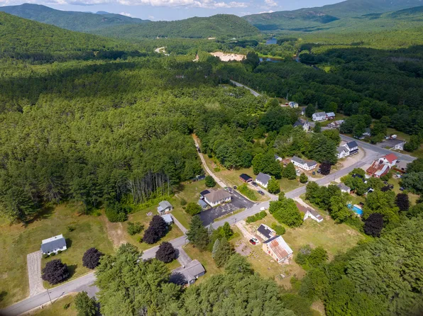 31 Flat Road, Bethel, ME 04217