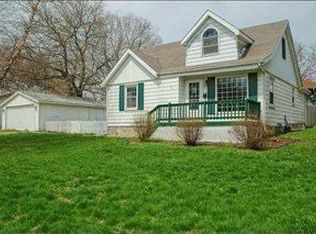 417 E South St, Winterset, IA 50273