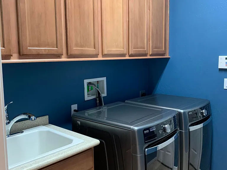 1608 W White Feather Ln — Photo 25