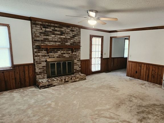 3rd image of 109 Baker House Rd