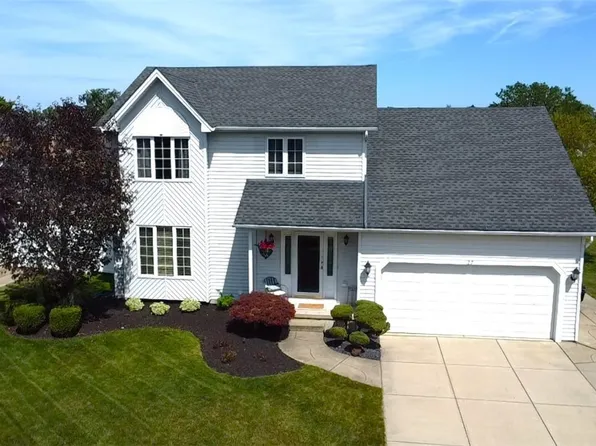 27 Via Donato St W, Depew, NY 14043