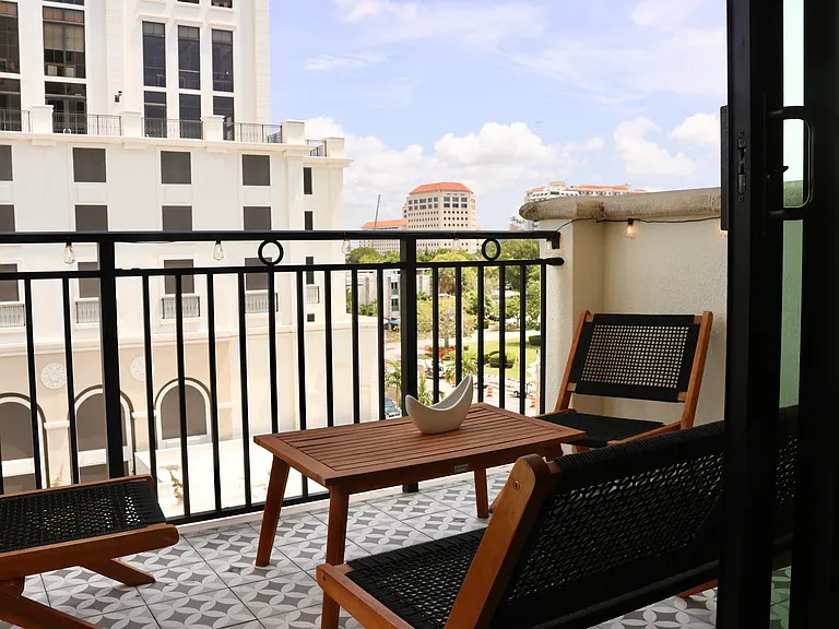 1300 Ponce De Leon Blvd #502 — Photo 21