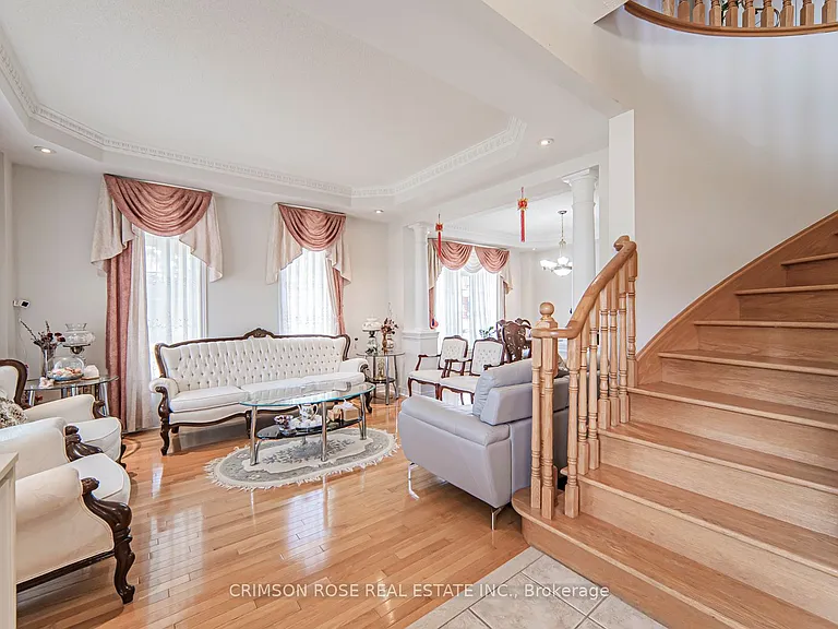 5420 Valleyhigh Dr #4 — Photo 7