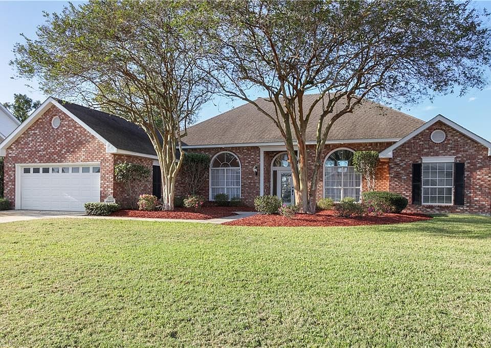 1st image of 3848 Lake Lynn Dr