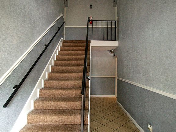 2nd image of 241 Lewfield Cir
