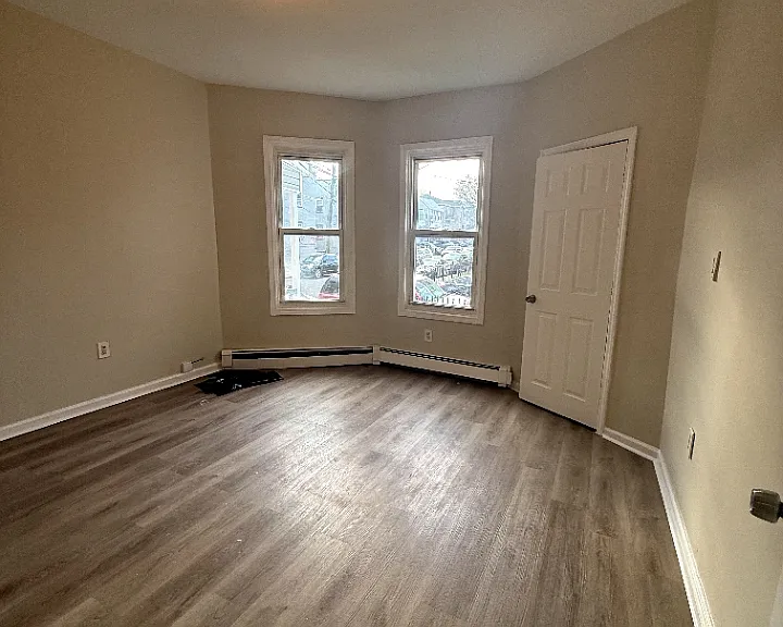16 Willoughby St #1L — Photo 6