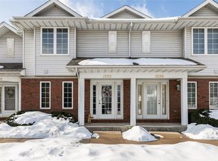 1532 McKinley Pl, Iowa City, IA 52246