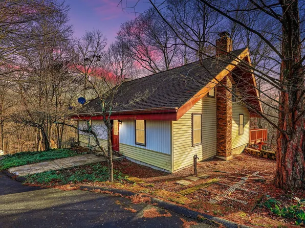 16811 Rocky Fork Rd, Logan, OH 43138