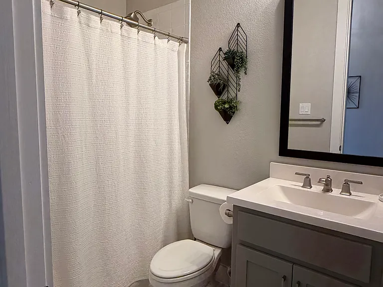 1712 Friendship Ln — Photo 25