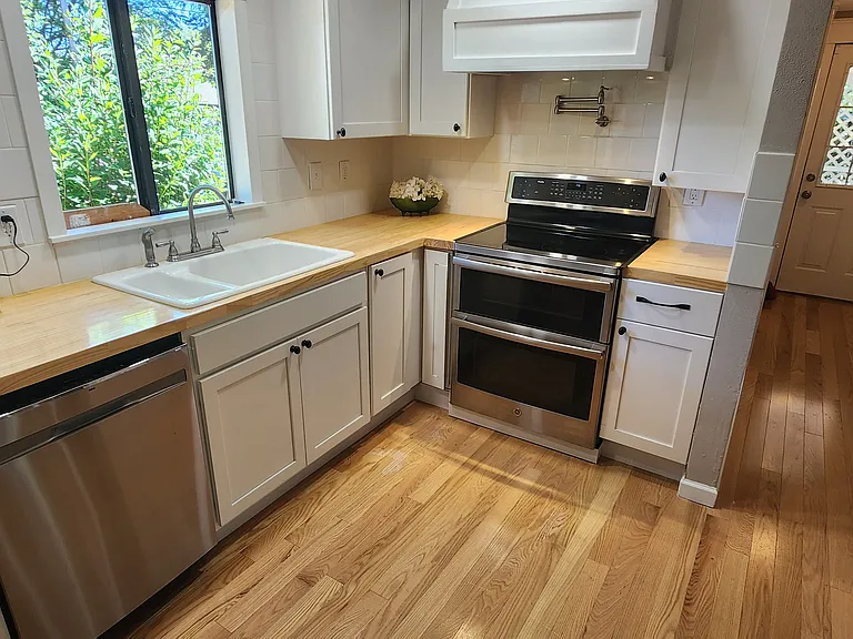 4541 14th Way SE — Photo 14