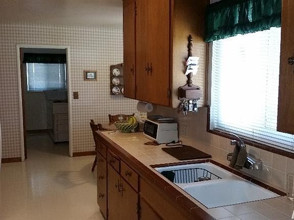 2nd image of 2043 W San Gabriel Way