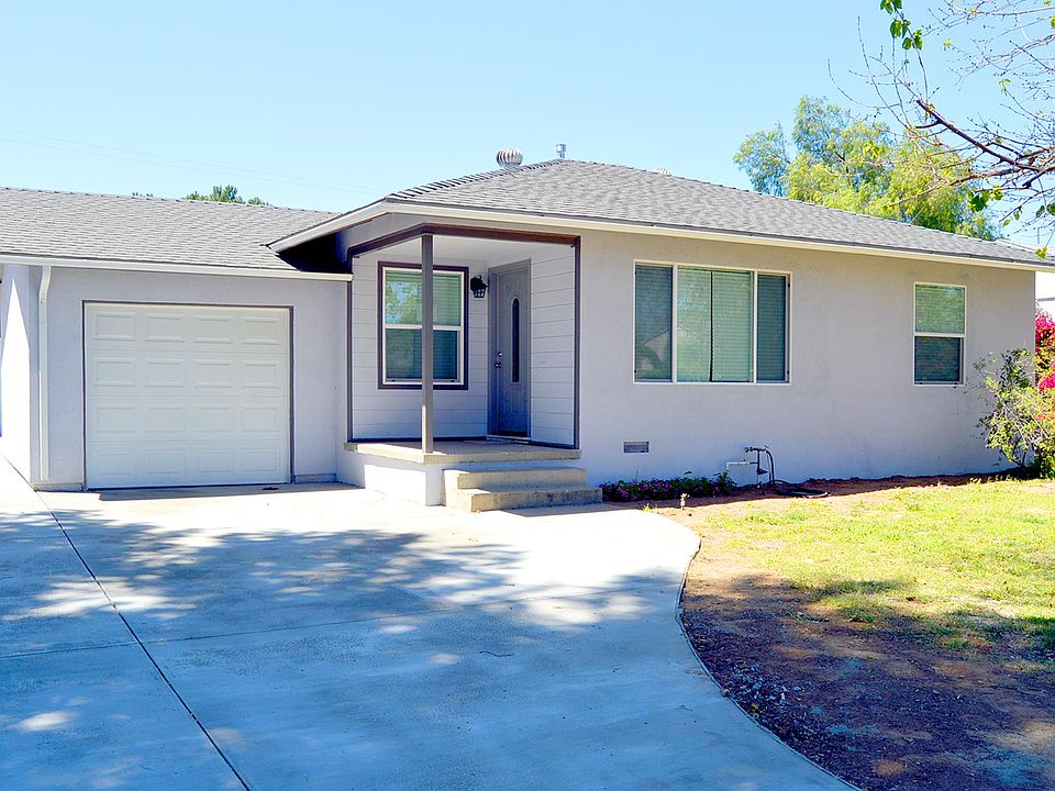 1st image of 7725 Genesta Ave