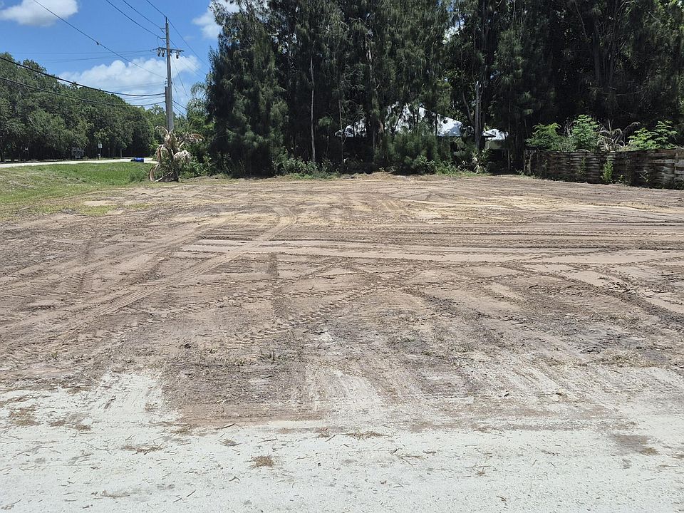 2nd image of 2346 SW 96th Street
