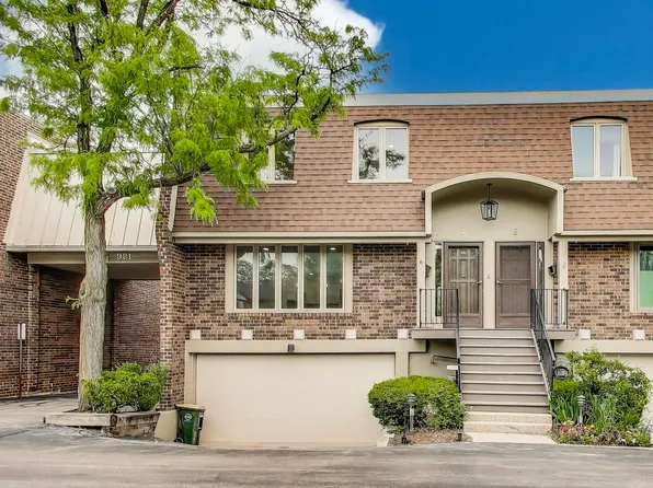 921 Harlem Ave APT 4, Glenview, IL 60025