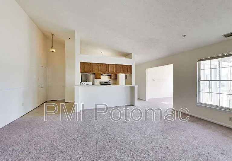 605 Himes Ave #111 — Photo 18