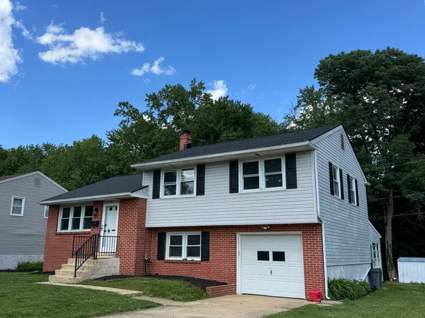 2817 E Oakland Dr, Wilmington, DE 19808