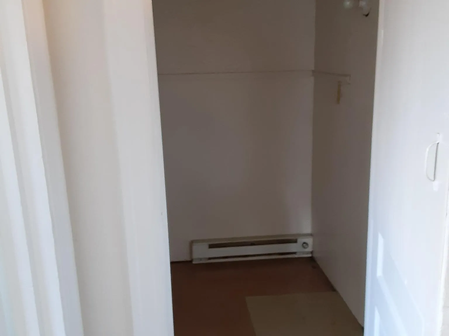 2 bed, 2269 sqft, $900 — Photo 1