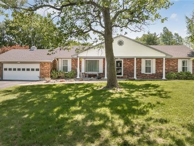 5703 SE Meadow Oak Ter, Saint Joseph, MO, 64503