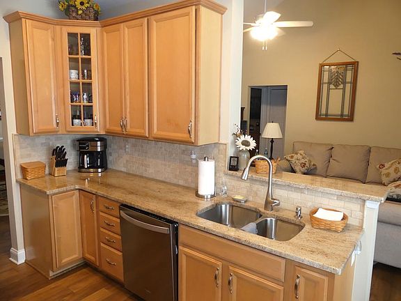 5th image of 1817 Selvin Dr #401 & 7