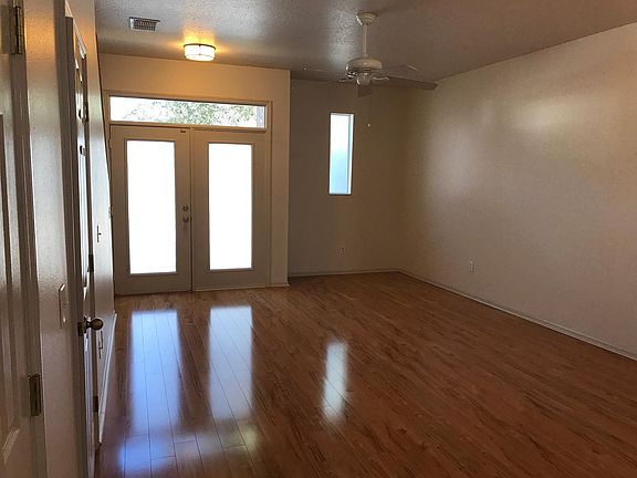 3rd image of 401 7th St S #13