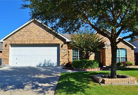 2nd image of 415 Rock Meadow Trl