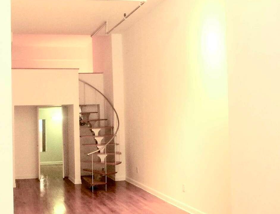 1st image of 11 E 12th St APT 1F