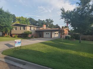 904 E Thompson St, Garden City, KS 67846
