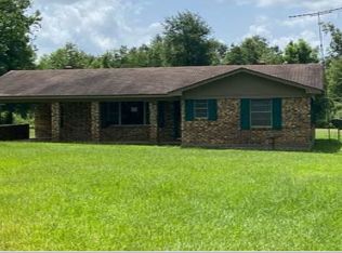 1915 County Road 2569, Center, TX 75935
