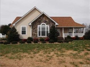 661 Walnut Grove Rd, Oxford, NC 27565