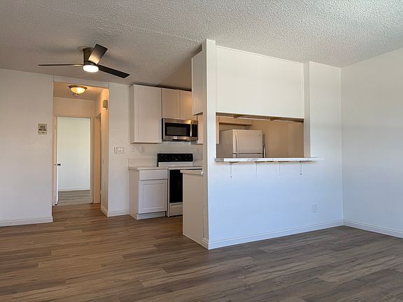 4th image of 2485 Fairmount Ave #1