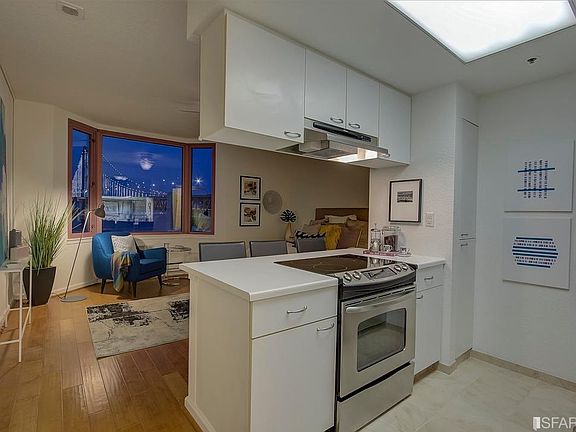 3rd image of 201 Harrison St APT 1129