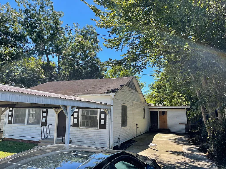 1003 Vidrine St — Photo 10