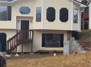 5979 Wellborn Trl, Lithonia, GA 30058
