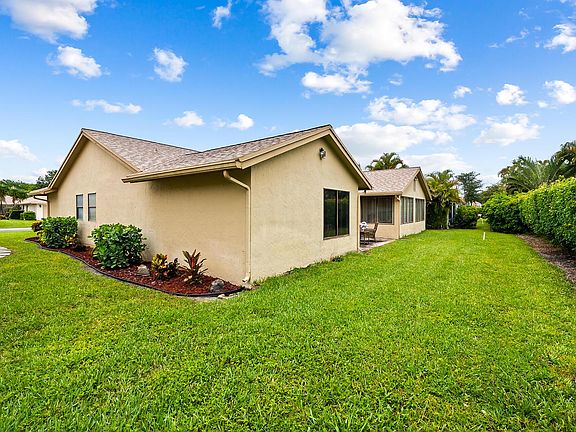 3rd image of 3180 NW 15th St