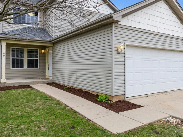 169 Waterbury Cir, Oswego, IL 60543