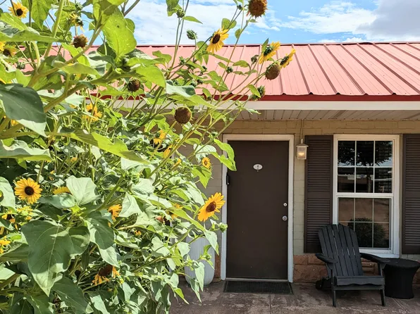 223 W Center St, Kanab, UT