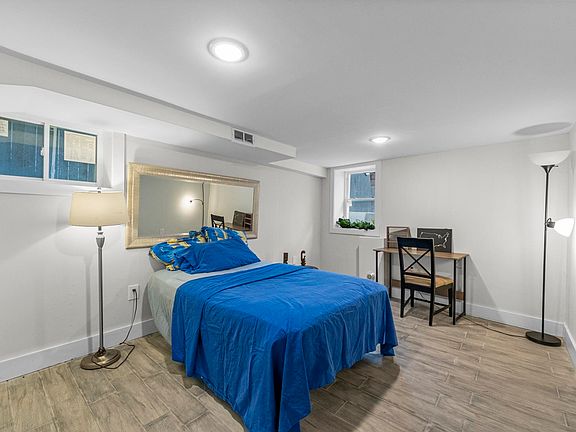 3rd image of 684 Summit Ave #1