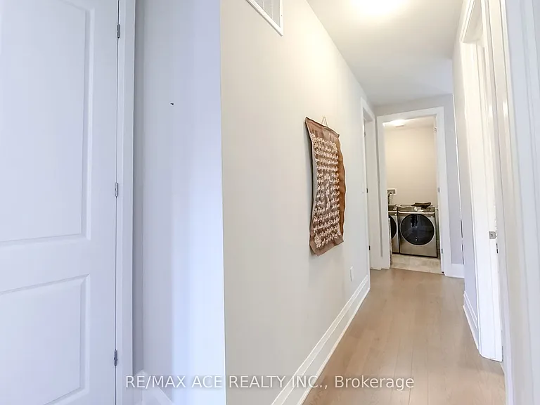 261 Marigold Ct — Photo 31