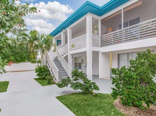 Aqua @ 66th E, Saint Petersburg, FL 33710