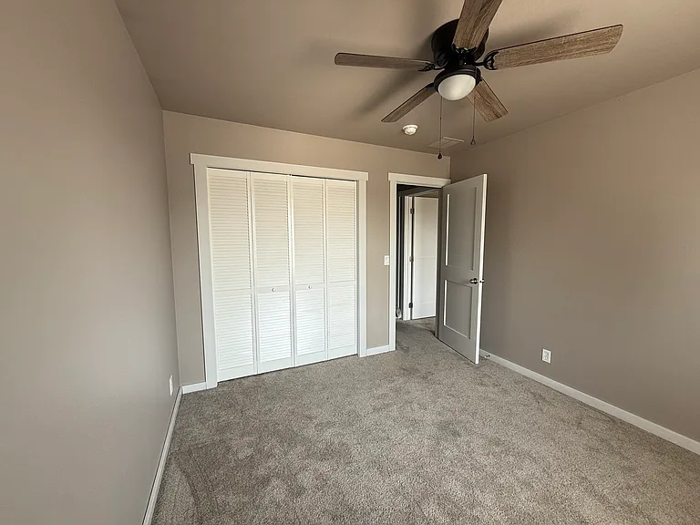 3373 W Linneatus Dr — Photo 13
