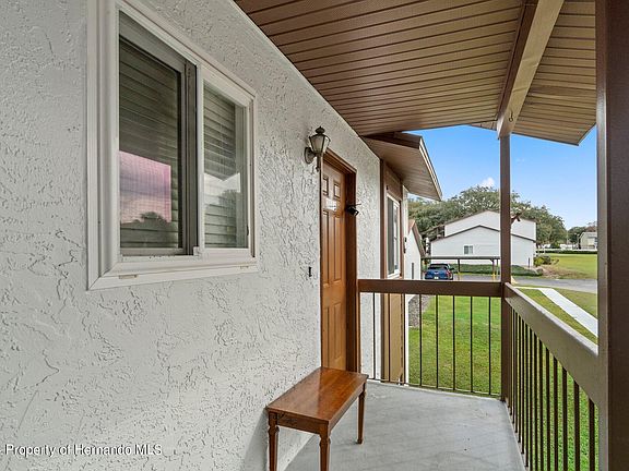 4th image of 39132 County Road 54 Unit 2078