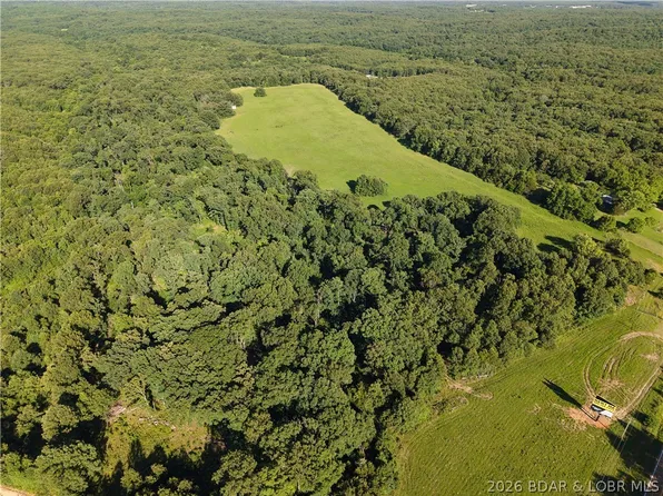 26645 135th Hwy, Versailles, MO 65084