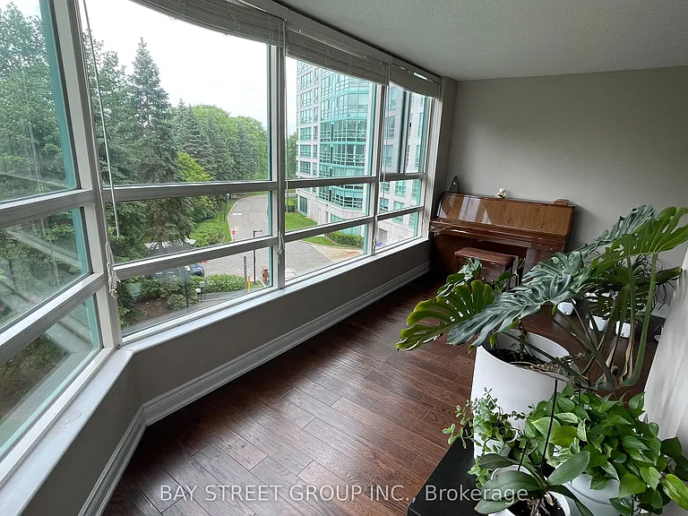 7905 Bayview Ave #423 — Photo 14